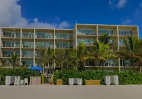 The Sea Lord Hotel & Suites (Adults Only) Hotel in zona Art By the Sea Gallery