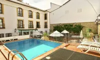 Hotel Rosaleda Don Pedro - Uima-altaat