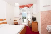 Hotel Lux