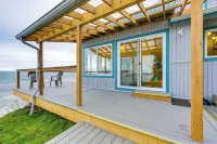Deck & Panoramic Views: Bayfront House in Homer! - Beach