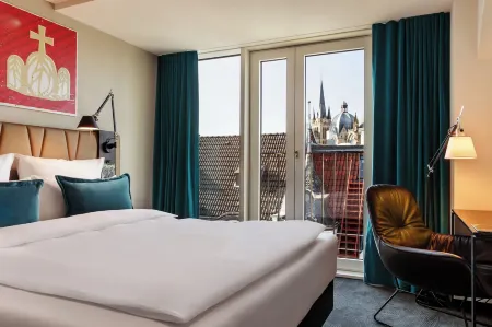 Motel One Aachen Отели рядом с достопримечательностью «Ахенский собор»
