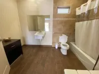 Coral Roc Motel
