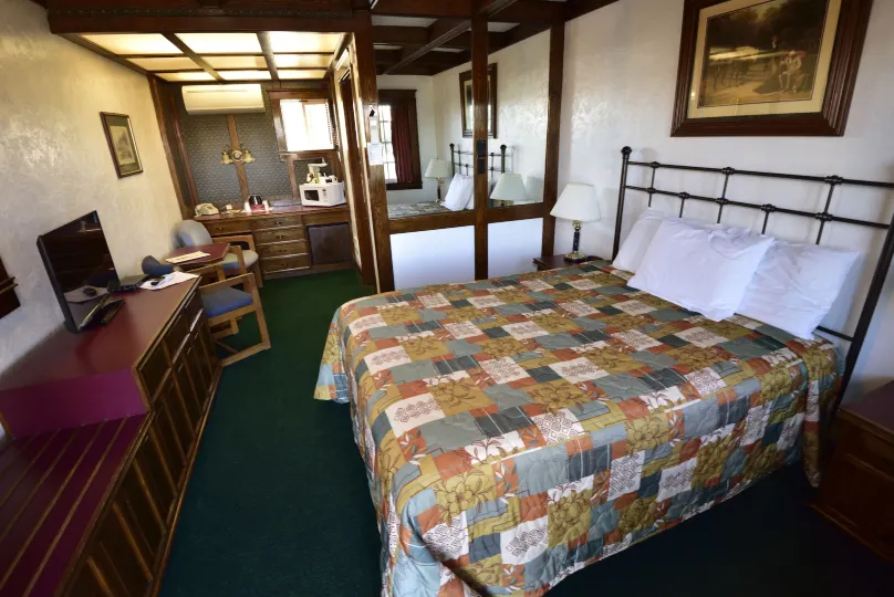 Sequim West Inn