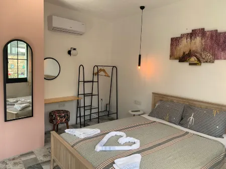 Arden's House Отели рядом с достопримечательностью «Бодрумский музей подводной археологии»