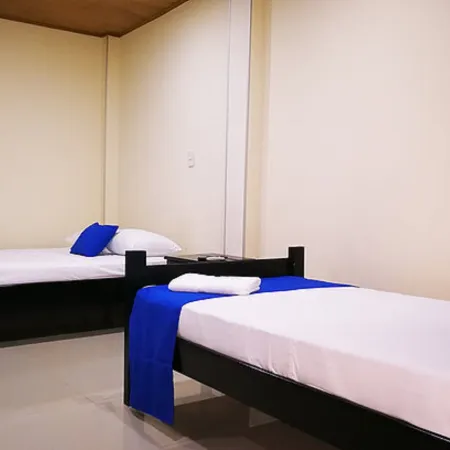 Hotel Zafiro Отели в г. Летисия