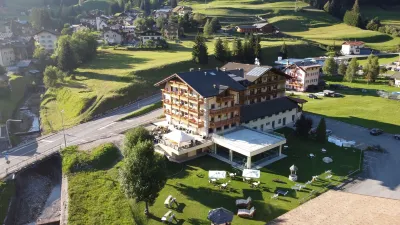 Wellness Hotel Dolomia Hotel a Soraga