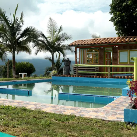 Cabañas y Flores
