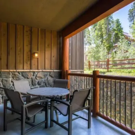 Breckenridge Bluesky 2 Bedroom Ski in, Ski Out Condo