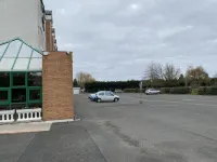 Cit'Hotel la Pyramide - parking