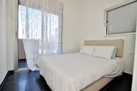 GORGEOUS 2 BEDROOMS APARTMENT WITH SUN BALCONY & SEA VIEW IN A  TOP LOCATION!