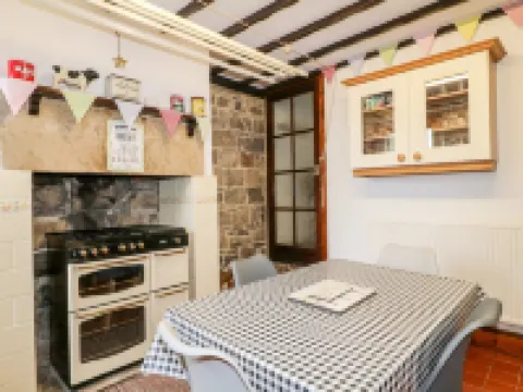 Halfways Hotels in Belper