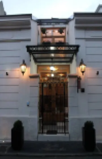 ヴィラ スカダルリヤ