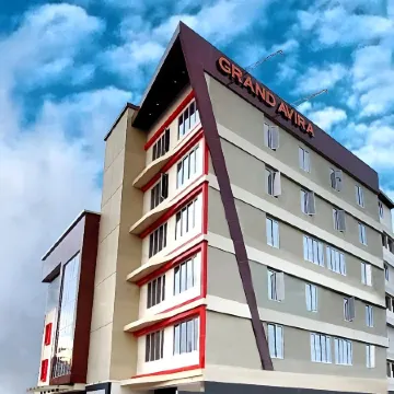 Grand Avira Hotel