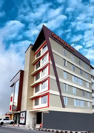 Grand Avira Hotel Отели в г. Амбон