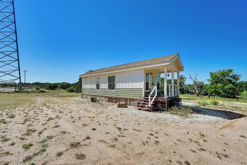 6 Mi to Topsey Exotic Ranch Retreat on 12 Acres! - Wifi