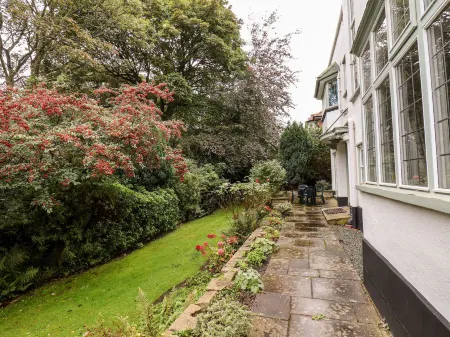 Green Tor Отели в г. Скалби