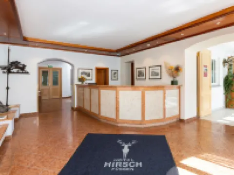 โรงแรมเฮิร์ช โรงแรมในฟึสเซิน