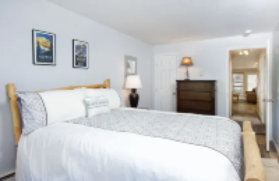 Timber Ridge Unit 2e 1 Bedroom Condo by RedAwning