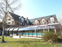 Domaine de la Foret D’Orient Hotel Restaurant Spa & Golf - Pools