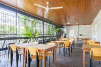 Motel Nomad Hotel di Westcourt
