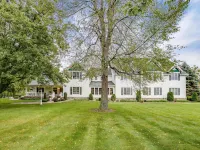 Biddle Point Inn Hotels in Marshall County