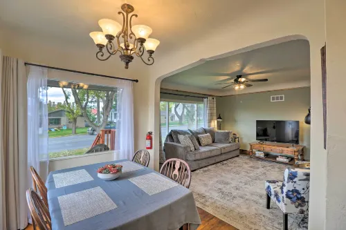 Comfy and Cozy Kalispell Home Walk to Downtown - 3-Star