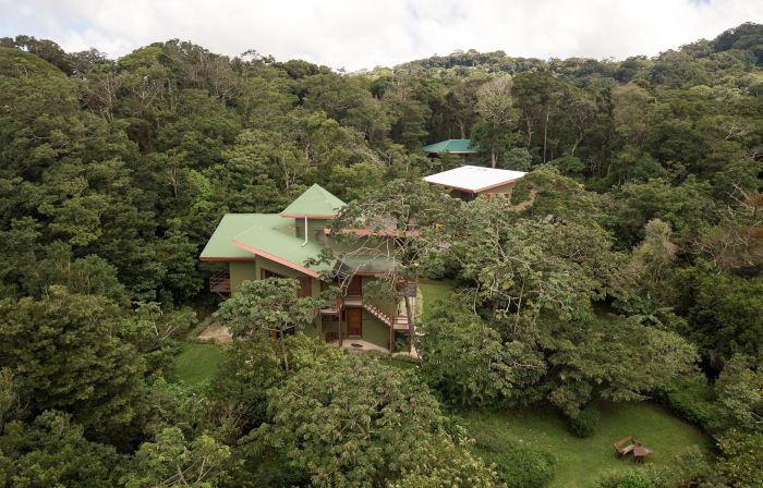 Cala Lodge