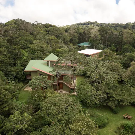 Cala Lodge