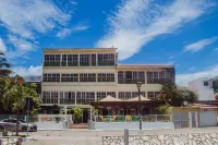 Hotel Peten Hotels in Flores