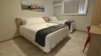 P1 Hotel - 2-Star