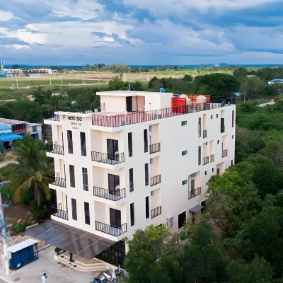 Tara 58 Hotels near Bronze Poipet Flower and Tree Garden