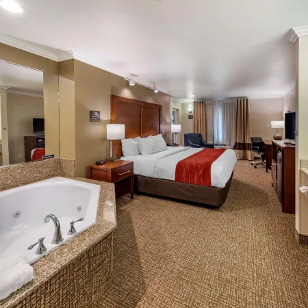 Comfort Inn Fontana