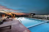 Grand Tjokro Premiere Bandung - Pools