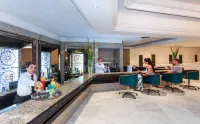 El Mouradi Palace - Families and Couples Only - 5-Star