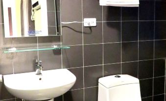 Inn Taichung Hostel