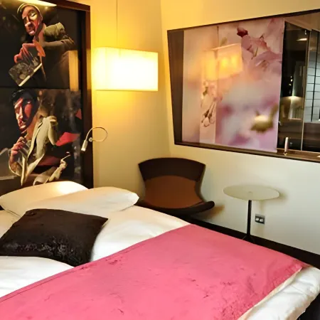 Comfort Hotel Square