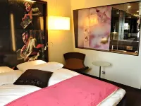 Comfort Hotel Square Hotels in Hafrsfjord