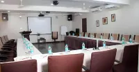 Paradise Villas & Resort Hotels in Nevedar Navagaon