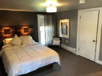 In the heart of town, a modern farmhouse Hotels near Vermont Folklife