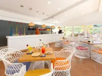 Checkin Bungalows Atlántida - bar