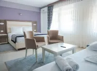Emerald Hotel Hotels in Doni stoj
