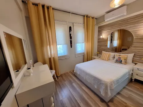 Karina Vineyard House
