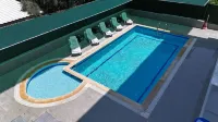 Azak Blue Otel - شاطئ