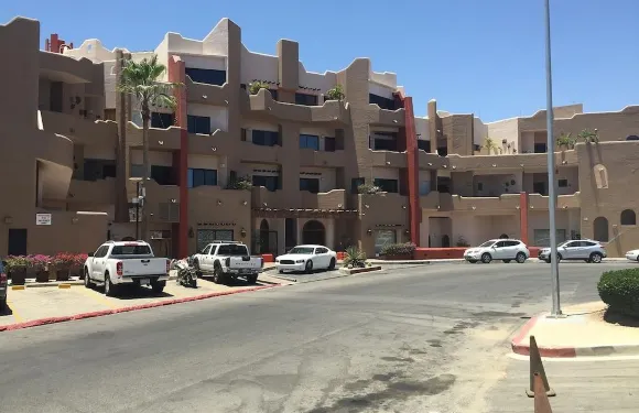 卡波廣場瑪瑞娜開放式套房酒店