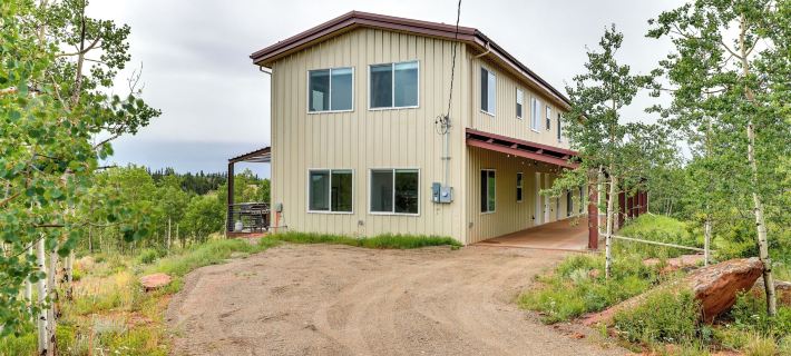 Colorado Retreat w/ Gas Grill & Mountain Views! Hotels in Park County
