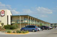 Plaza Inn - 2-Star