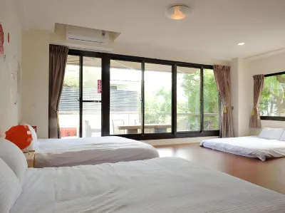 Sanyi Happiness Bed and Breakfasts