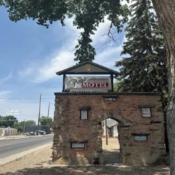 plains motel