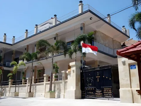 格蘭德拉卡家庭旅館