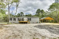 Charming Perry Home ~ 2 Mi to the Gulf! - 3-Star